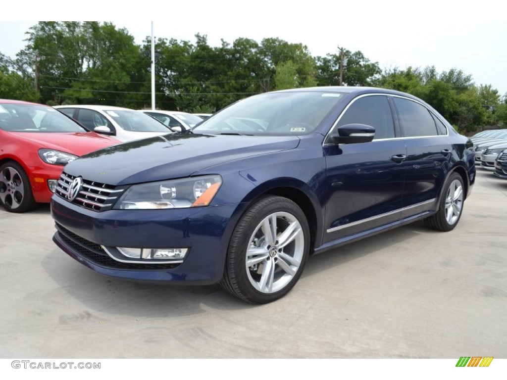 2013 Passat TDI SEL - Night Blue Metallic / Titan Black photo #1