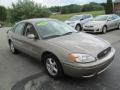 Arizona Beige Metallic - Taurus SE Sedan Photo No. 5
