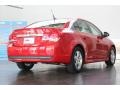 Victory Red - Cruze LT/RS Photo No. 4