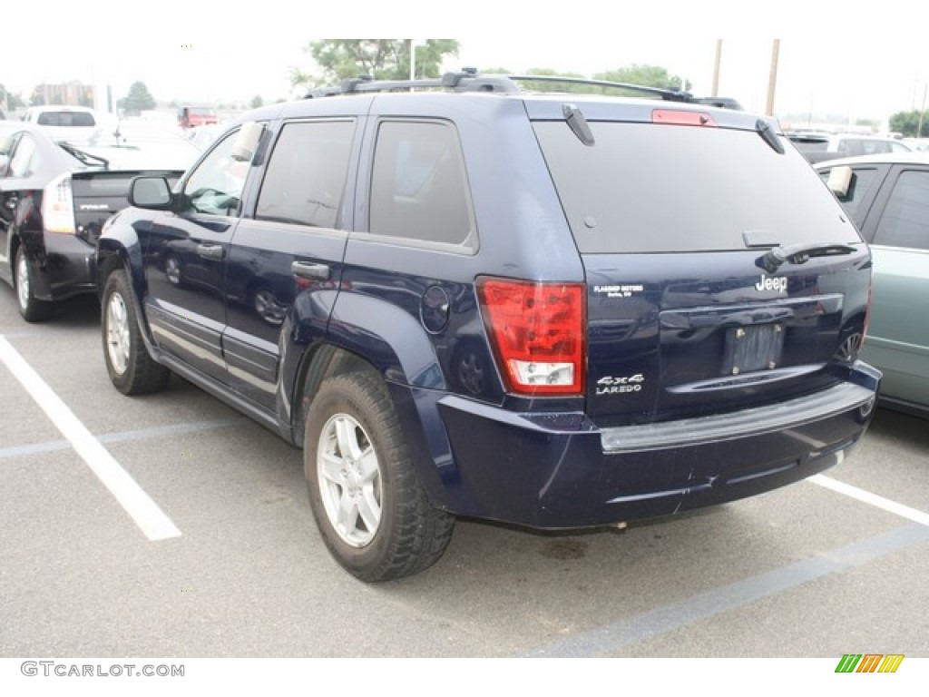 2006 Grand Cherokee Laredo 4x4 - Midnight Blue Pearl / Medium Slate Gray photo #3