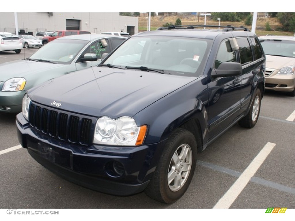 2006 Grand Cherokee Laredo 4x4 - Midnight Blue Pearl / Medium Slate Gray photo #4