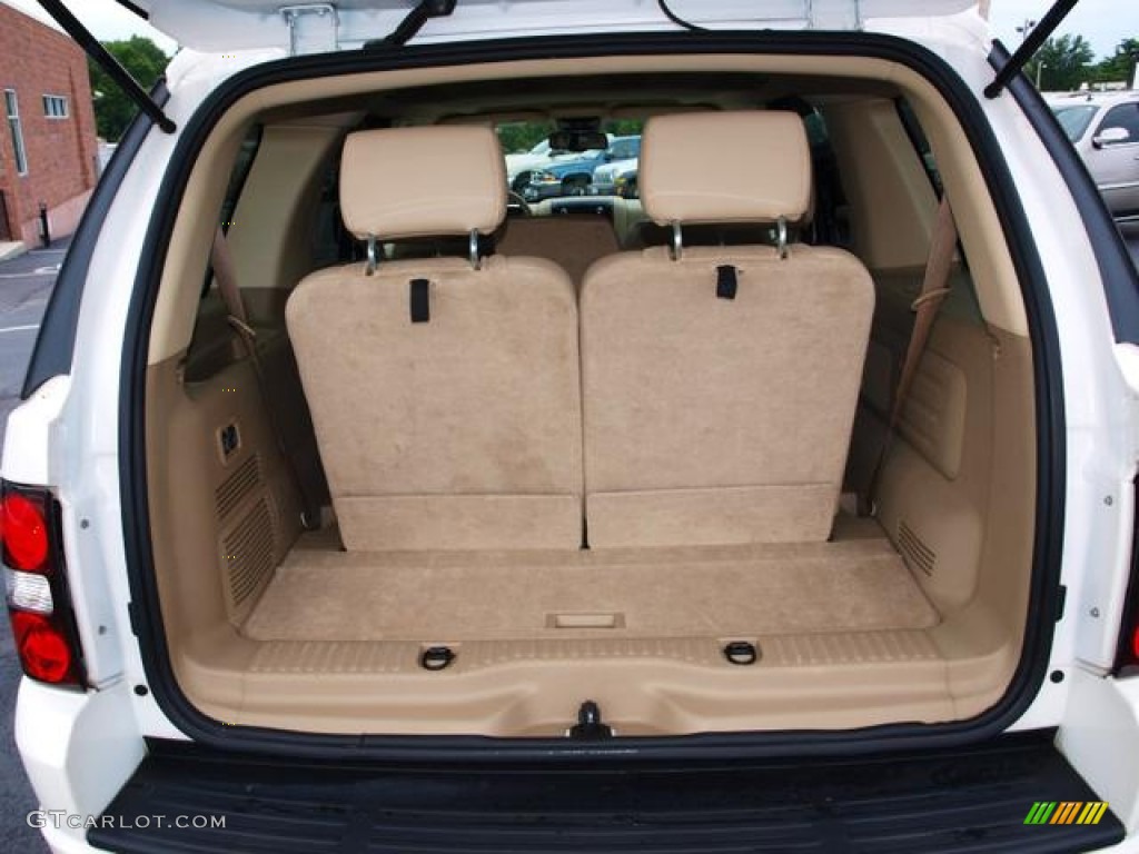 2010 Ford Explorer Limited Trunk Photos