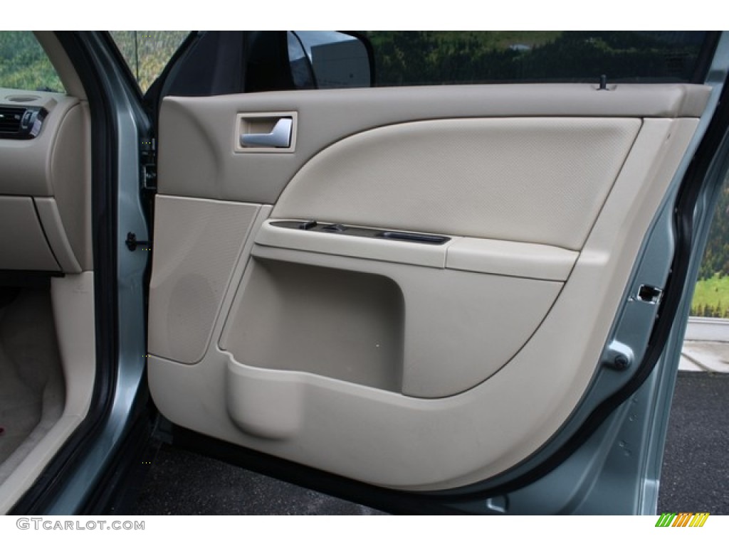 2005 Montego Premier - Light Tundra Metallic / Shale photo #22
