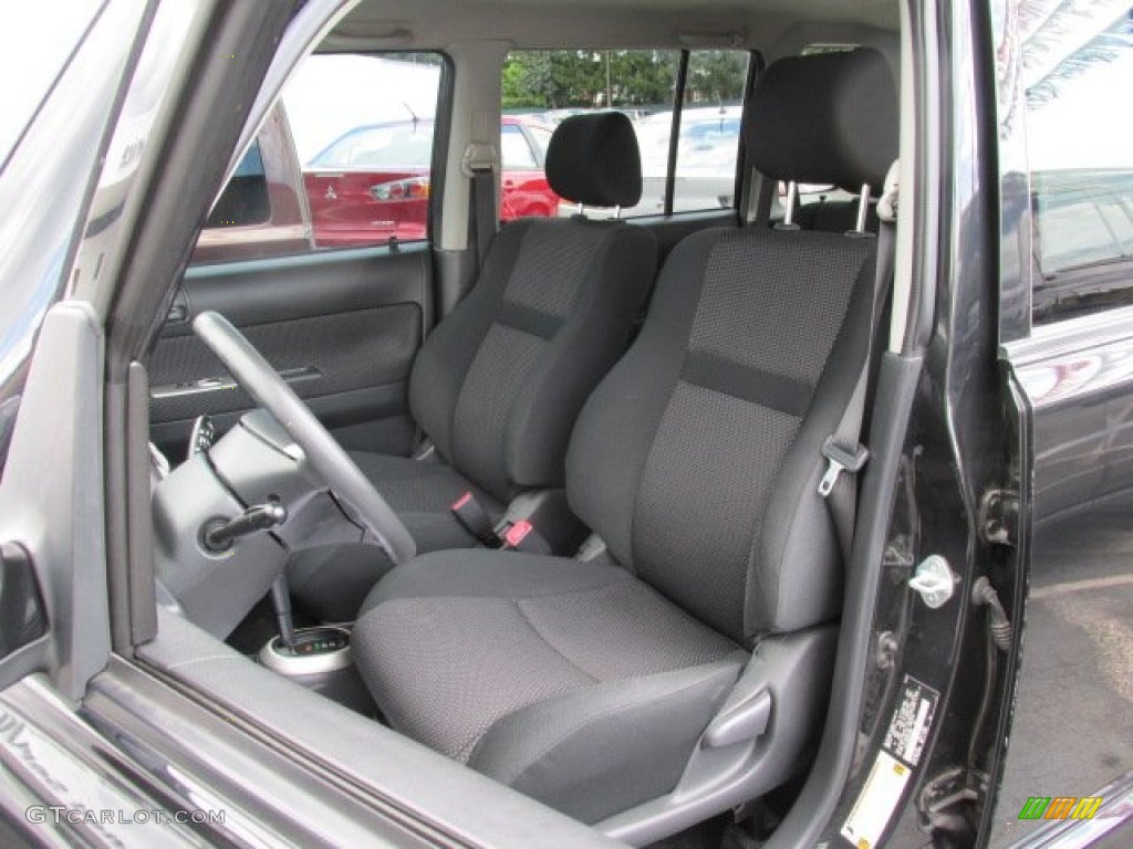 2005 xB  - Black / Dark Charcoal photo #10