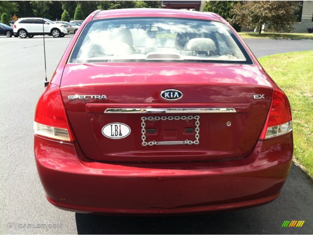 2009 Spectra EX Sedan - Spicy Red Metallic / Beige photo #7