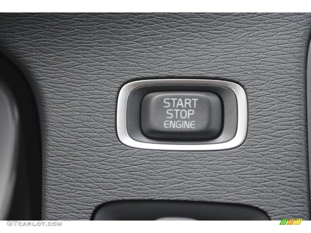 2014 Volvo S60 T5 Controls Photo #84028225
