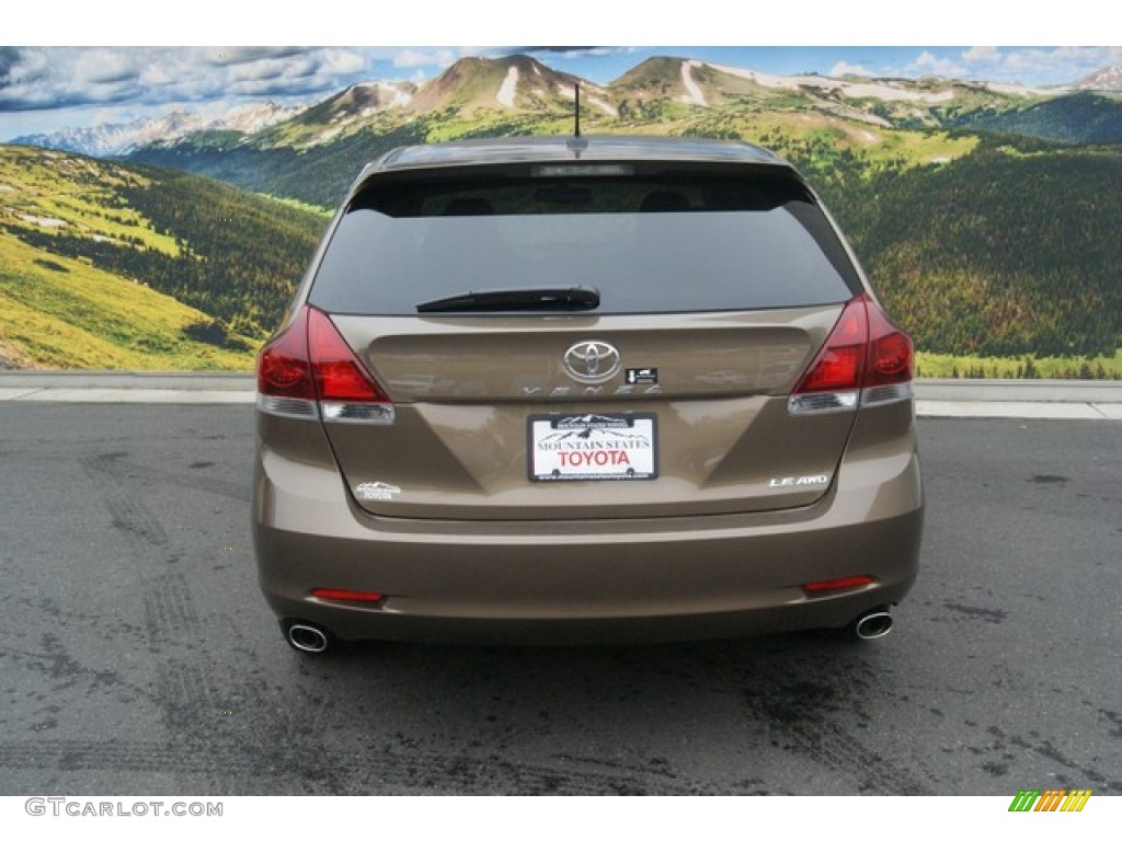 2013 Venza LE AWD - Golden Umber Metallic / Ivory photo #4