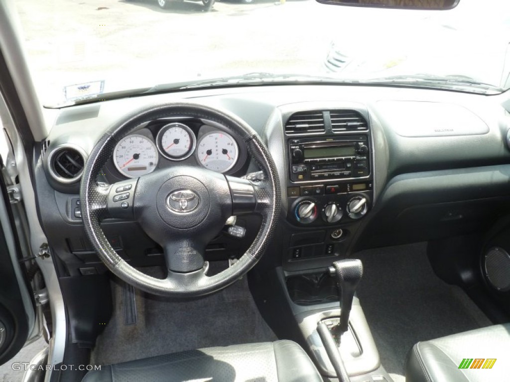 2010 Sentra 2.0 - Red Brick Metallic / Charcoal photo #12