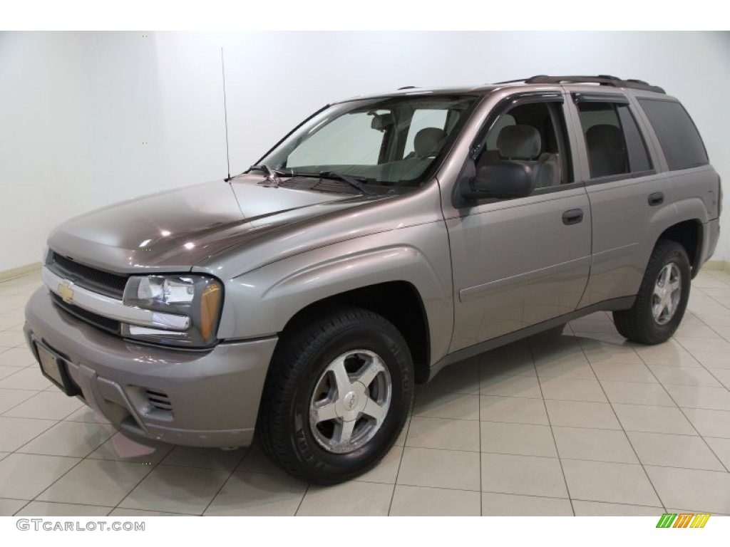 Graystone Metallic 2006 Chevrolet TrailBlazer LS 4x4 Exterior Photo #84029559