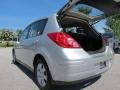 Brilliant Silver - Versa 1.8 SL Hatchback Photo No. 13