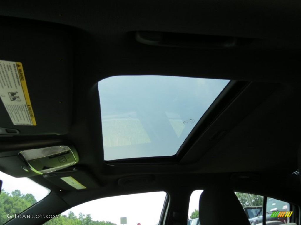 2013 Dodge Charger R/T Blacktop Sunroof Photos