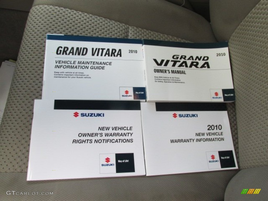 2010 Grand Vitara Premium 4x4 - White Water Pearl / Beige photo #22