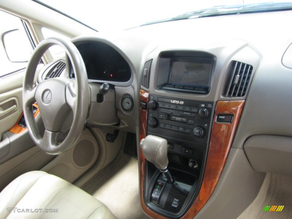 2000 RX 300 AWD - Pearl White / Ivory photo #18