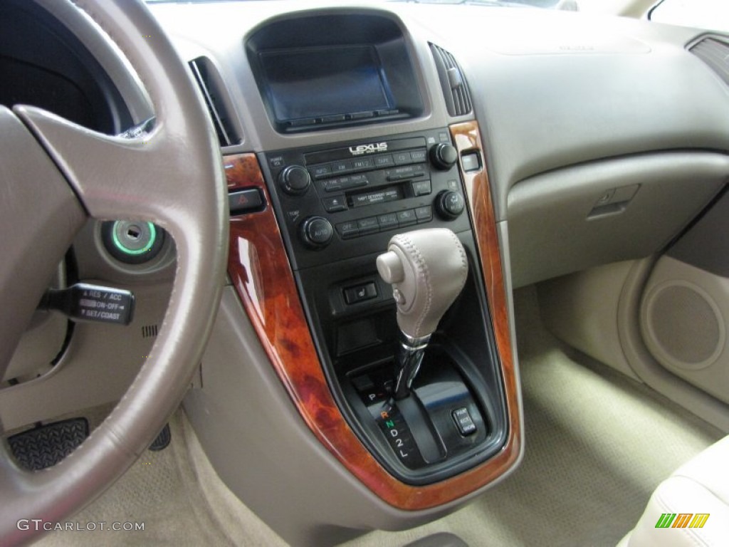 2000 RX 300 AWD - Pearl White / Ivory photo #19
