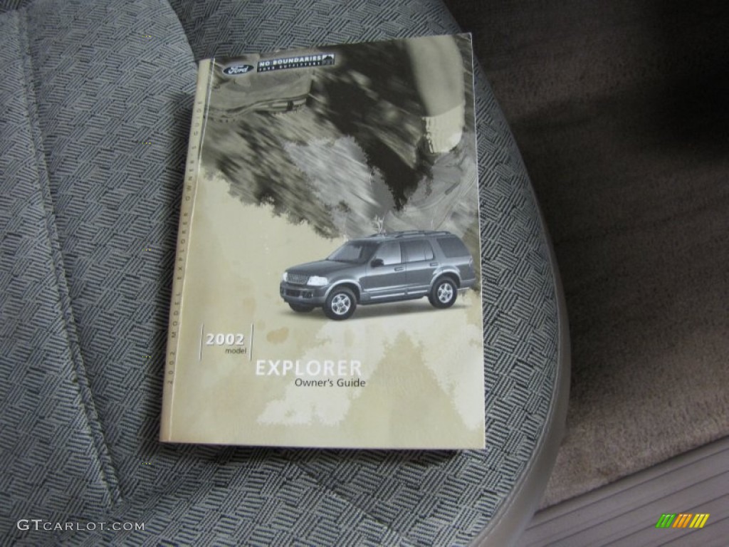 2002 Explorer XLS 4x4 - Dark Highland Green Metallic / Medium Parchment photo #22