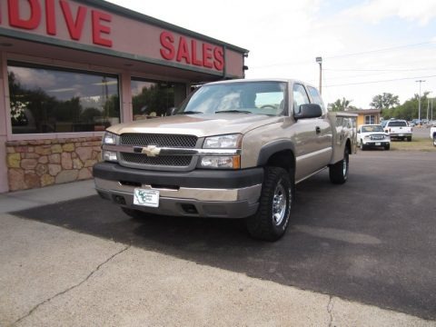 2004 Chevrolet Silverado 2500HD Extended Cab 4x4 Data, Info and Specs