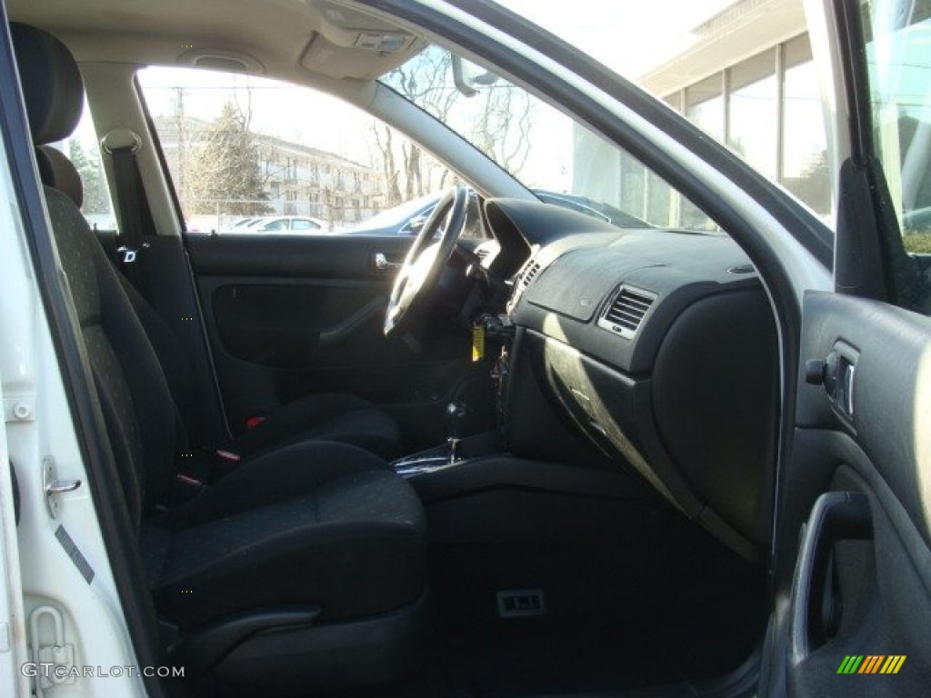 1999 Jetta GL Sedan - Cool White / Black photo #7