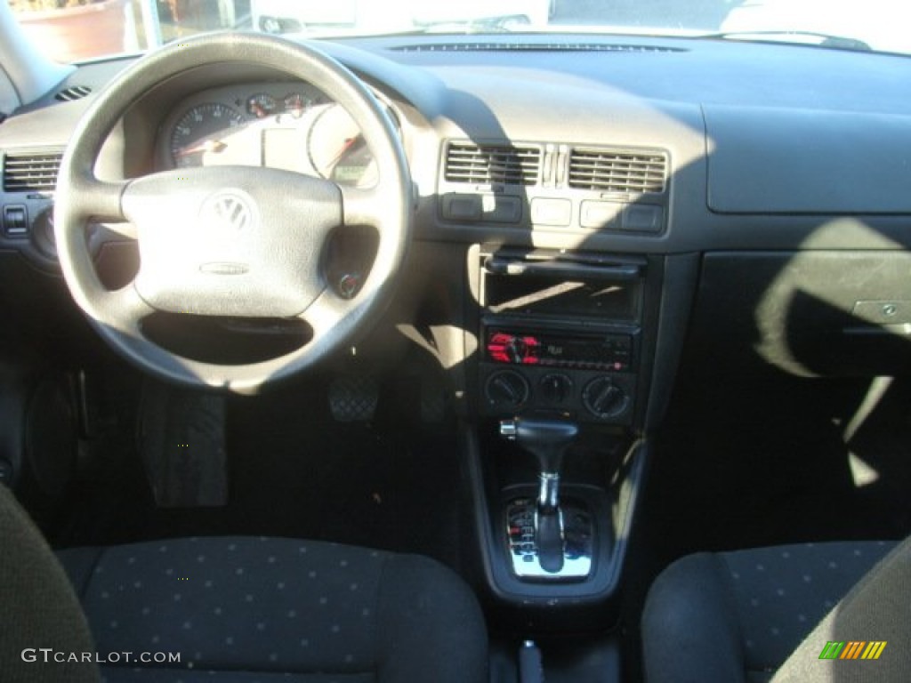 1999 Jetta GL Sedan - Cool White / Black photo #8