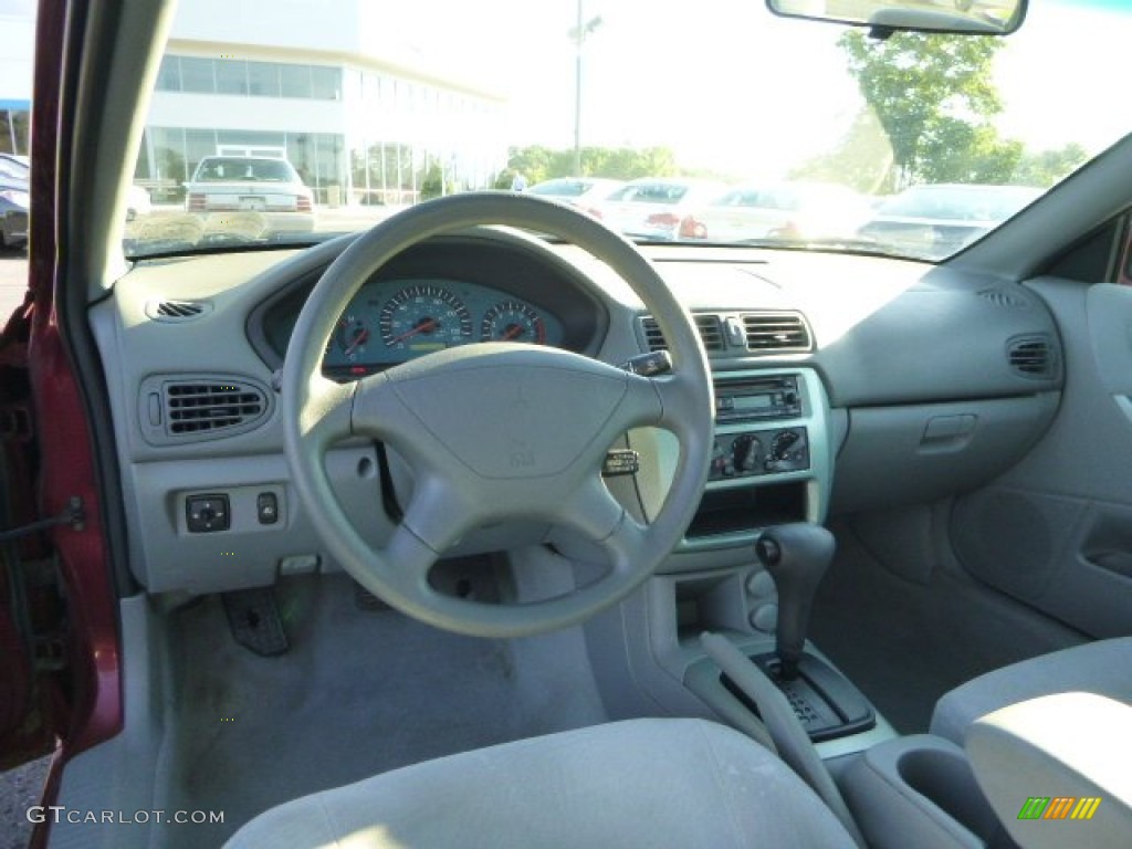 2003 Galant ES - Ultra Red Pearl / Gray photo #10
