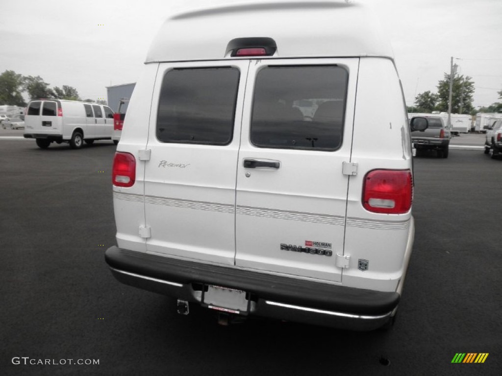 2003 Ram Van 1500 Passenger Conversion - Bright White / Sandstone photo #25