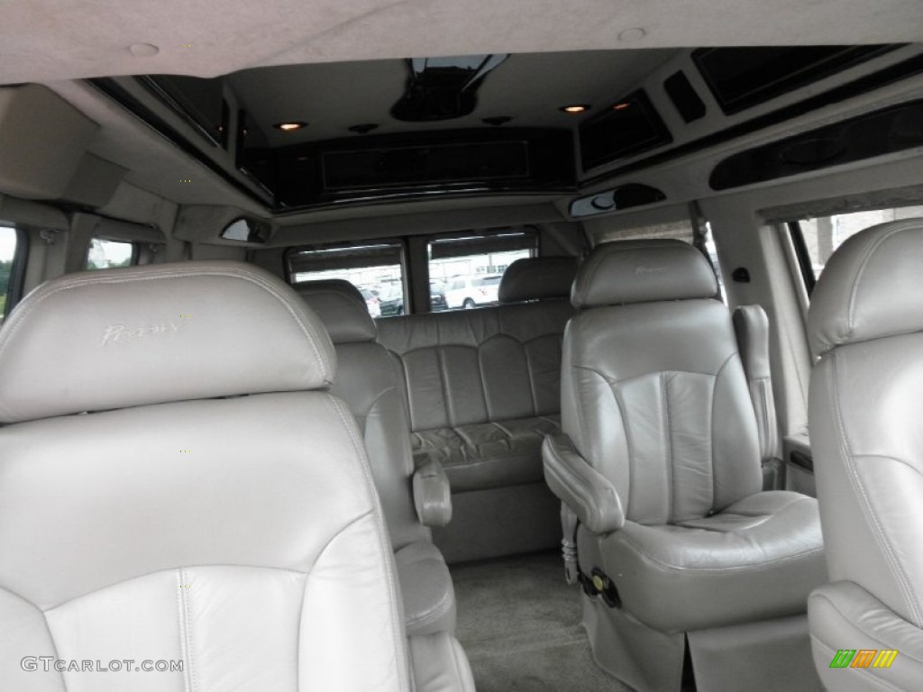 2003 Ram Van 1500 Passenger Conversion - Bright White / Sandstone photo #31