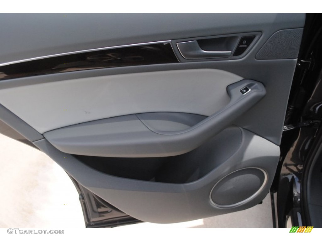 2014 Audi Q5 3.0 TFSI quattro Titanium Gray Door Panel Photo #84040449