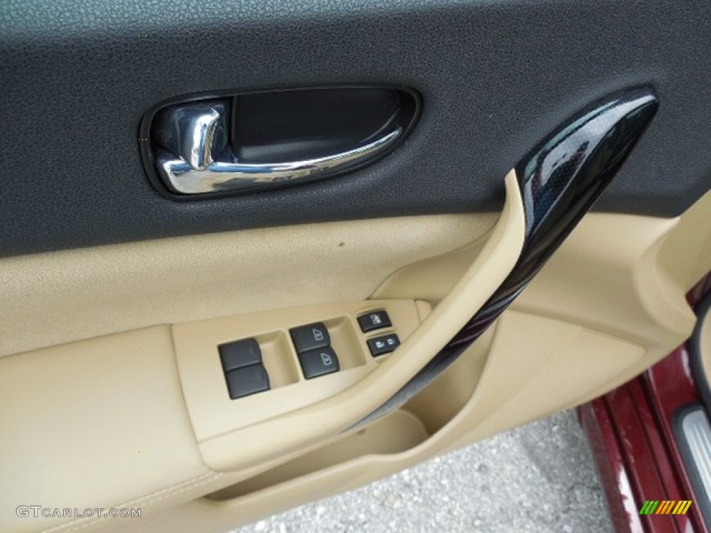 2010 Maxima 3.5 S - Tuscan Sun Red / Caffe Latte photo #17