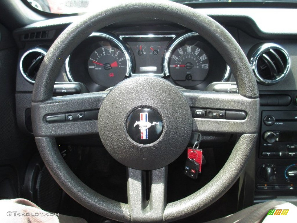 2005 Mustang V6 Premium Coupe - Mineral Grey Metallic / Dark Charcoal photo #22