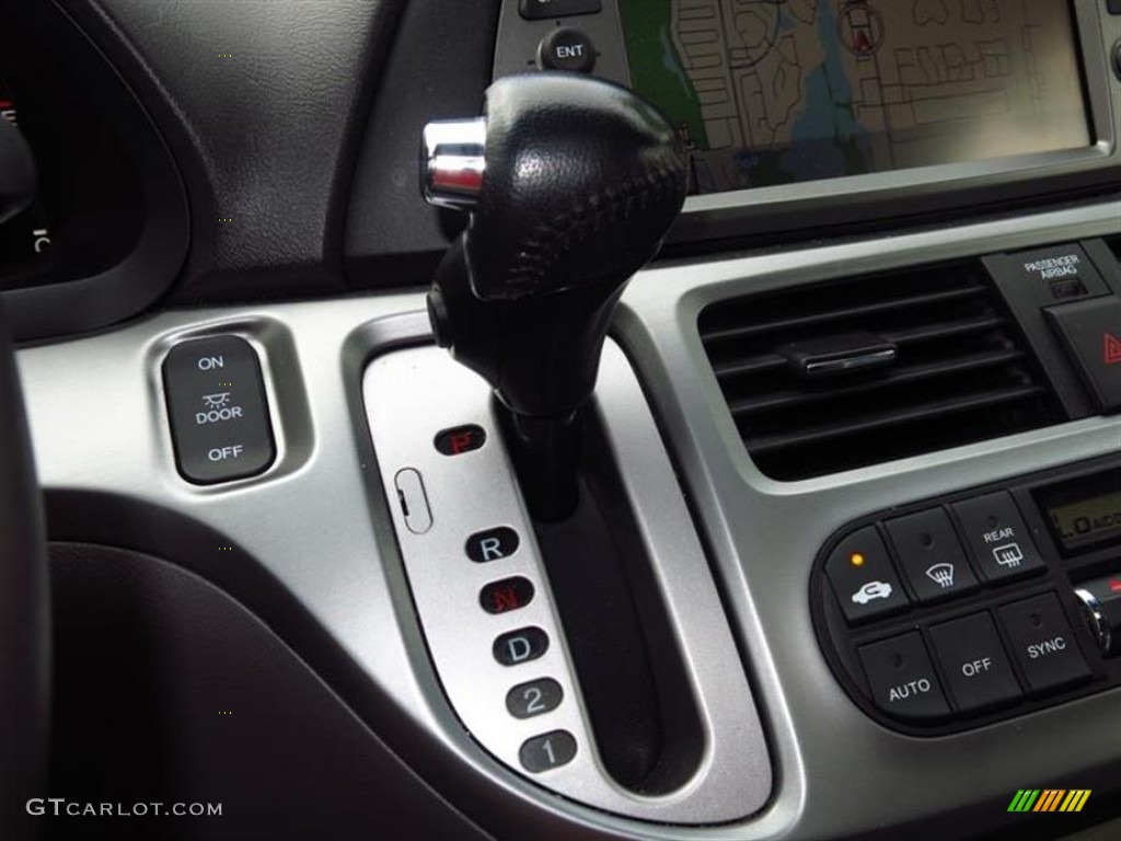 2010 Honda Odyssey EX-L Transmission Photos