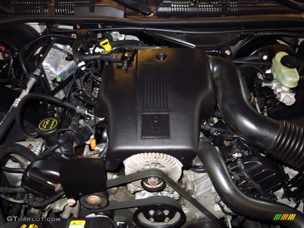 2003 Mercury Grand Marquis GS 4.6 Liter SOHC 16-Valve V8 Engine Photo #84044978