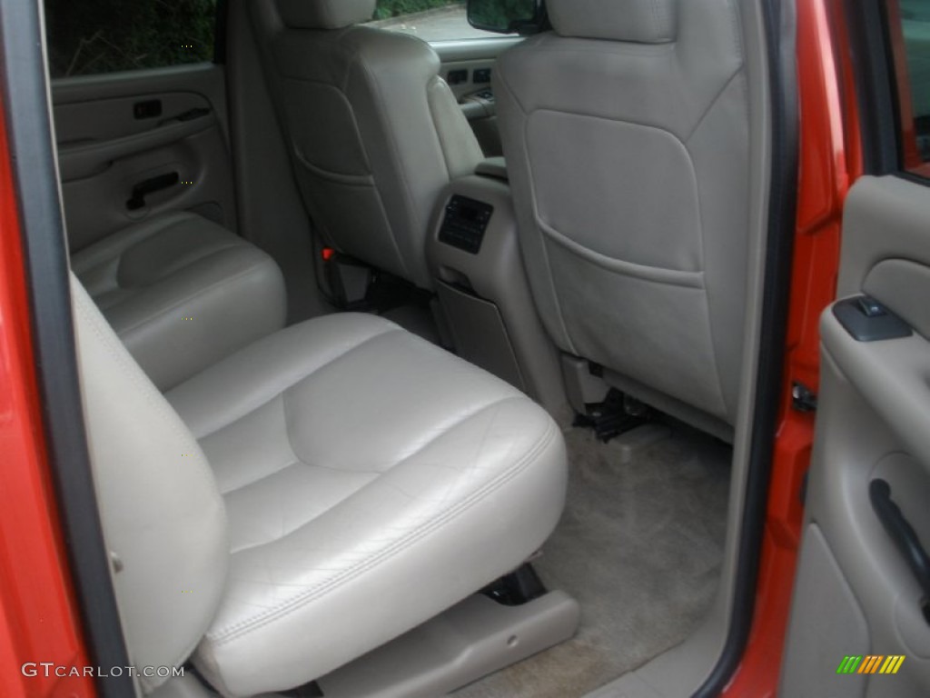 2004 Suburban 1500 LT - Sport Red Metallic / Tan/Neutral photo #23