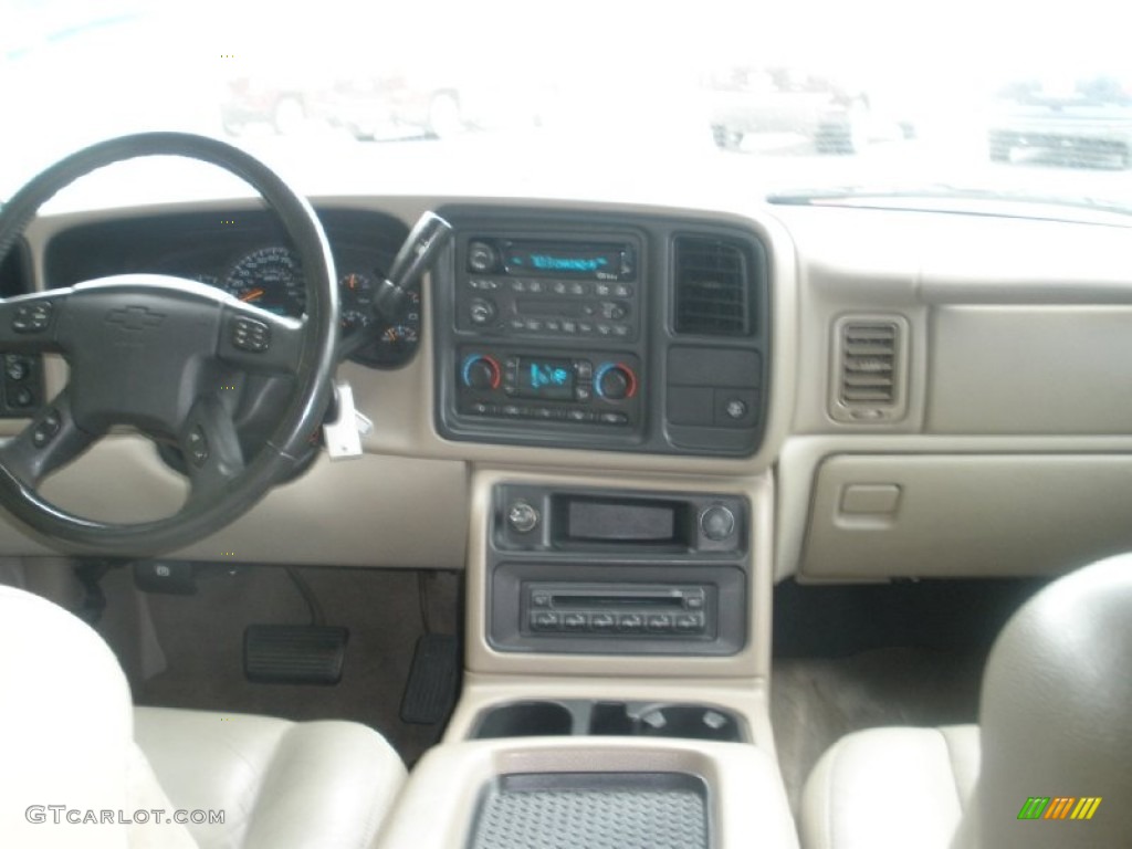 2004 Suburban 1500 LT - Sport Red Metallic / Tan/Neutral photo #25