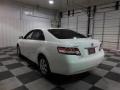 Super White - Camry  Photo No. 5