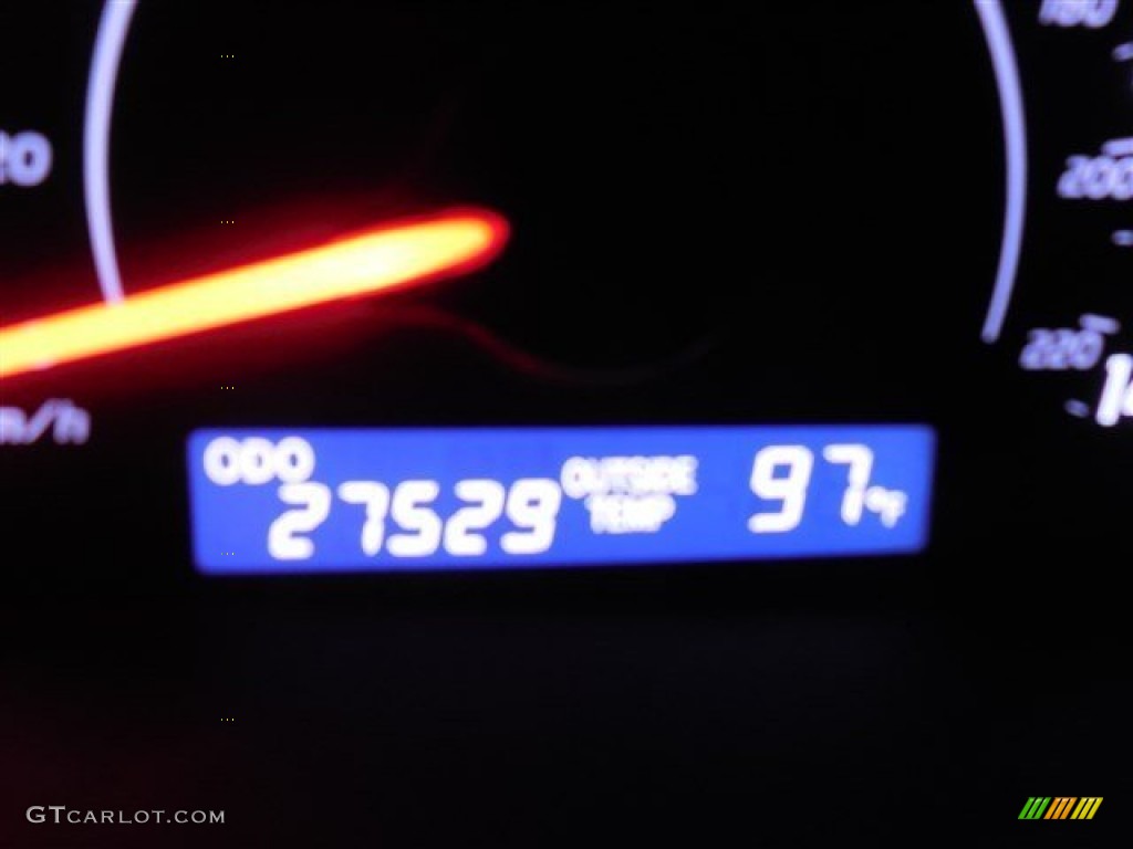 2011 Camry  - Super White / Bisque photo #12