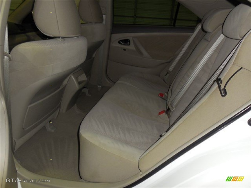 2011 Camry  - Super White / Bisque photo #20