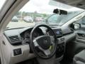 2009 Mercury Sliver Metallic Volkswagen Routan SE  photo #13