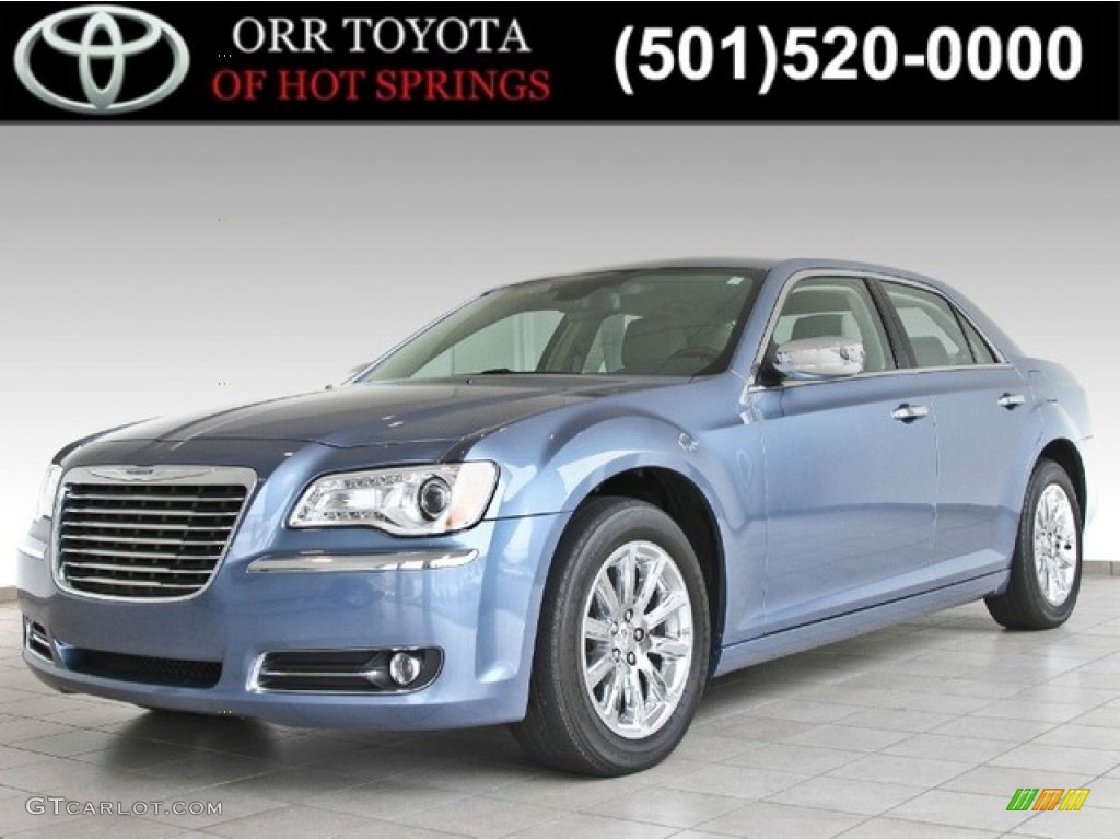 Sapphire Crystal Metallic Chrysler 300