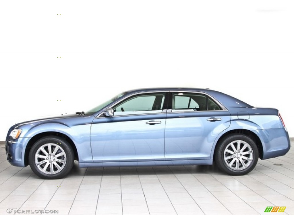 Sapphire Crystal Metallic 2011 Chrysler 300 C Hemi Exterior Photo #84049649