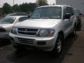 2002 Munich Silver Metallic Mitsubishi Montero XLS 4x4  photo #1