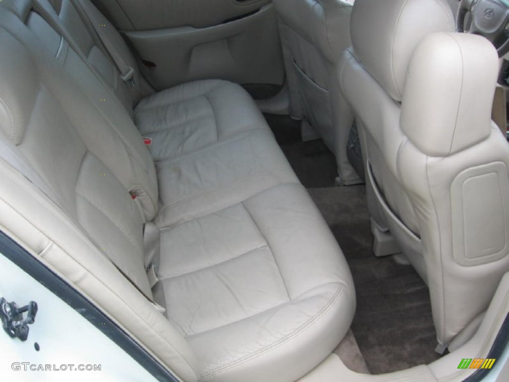 Neutral Interior 2001 Oldsmobile Aurora 4.0 Photo #84053279