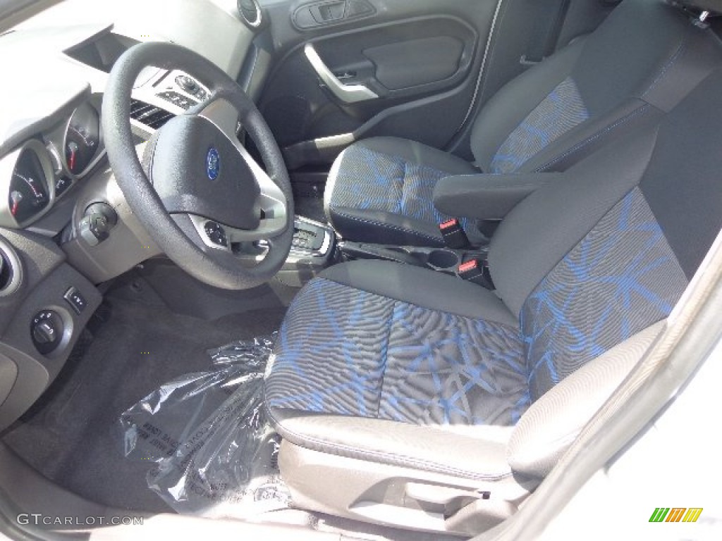 2012 Ford Fiesta SE Hatchback Front Seat Photos