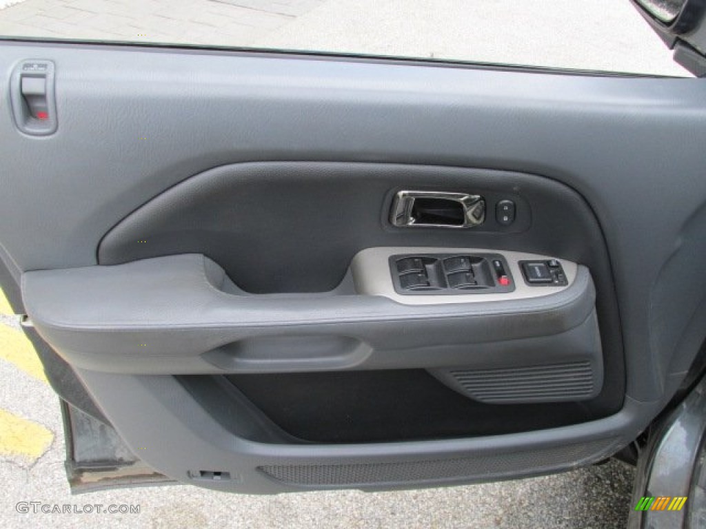 2006 Honda Pilot EX-L 4WD Gray Door Panel Photo #84055730