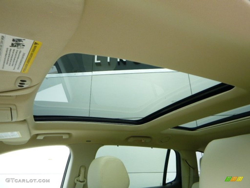 2013 Lincoln MKT EcoBoost AWD Sunroof Photos