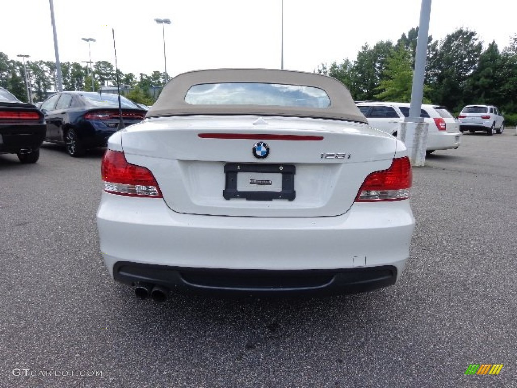 2009 1 Series 128i Convertible - Alpine White / Taupe photo #5