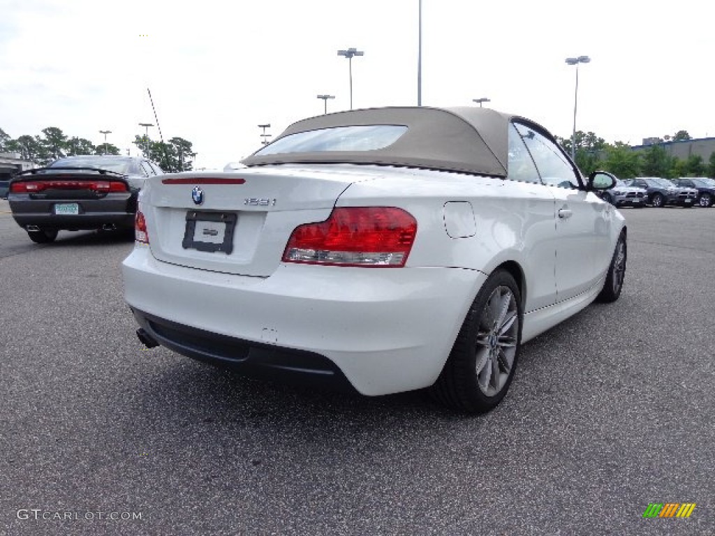 2009 1 Series 128i Convertible - Alpine White / Taupe photo #6