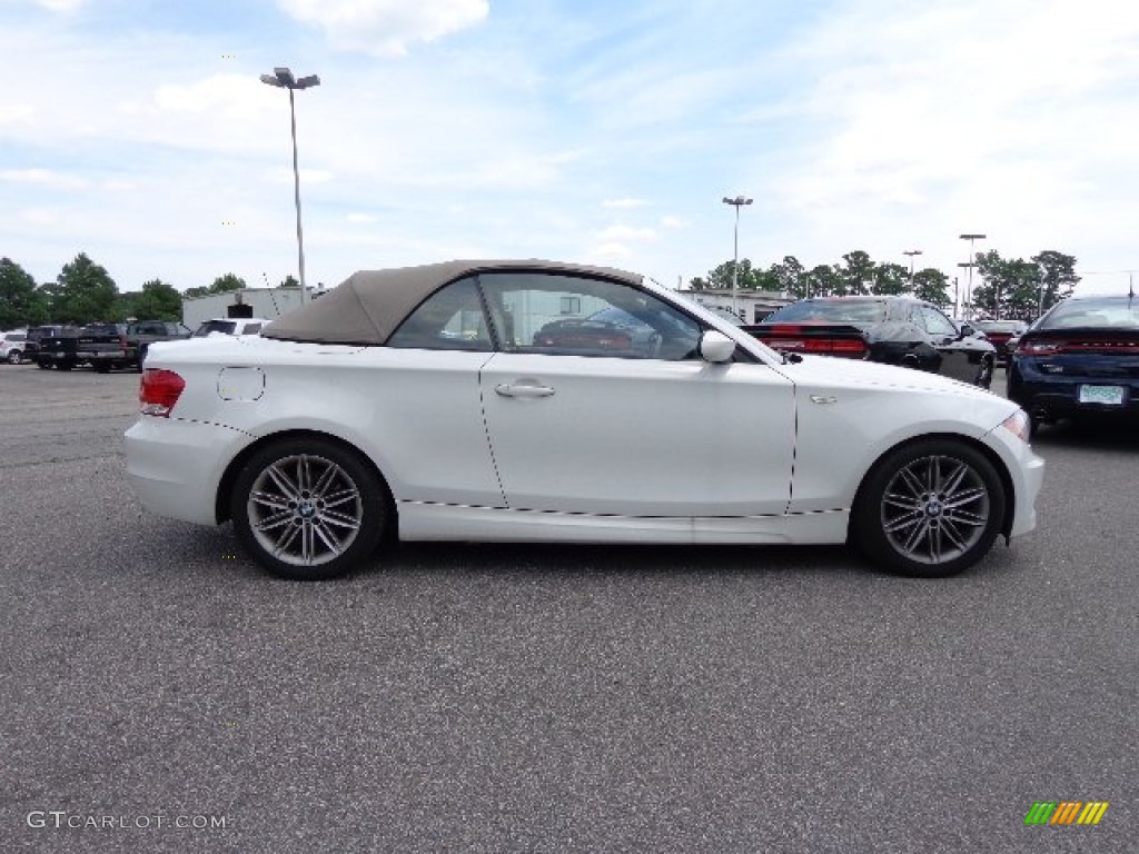 2009 1 Series 128i Convertible - Alpine White / Taupe photo #7