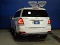 Arctic White - GL 450 4Matic Photo No. 12
