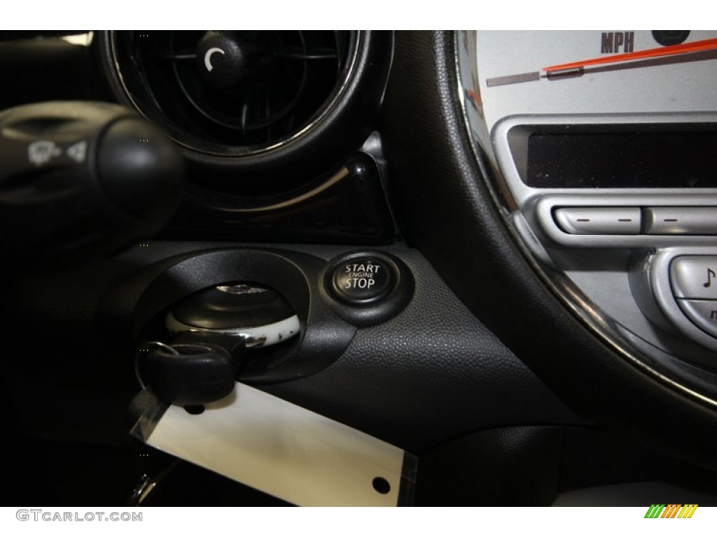 2007 Cooper Hardtop - Nightfire Red Metallic / Carbon Black/Carbon Black photo #23