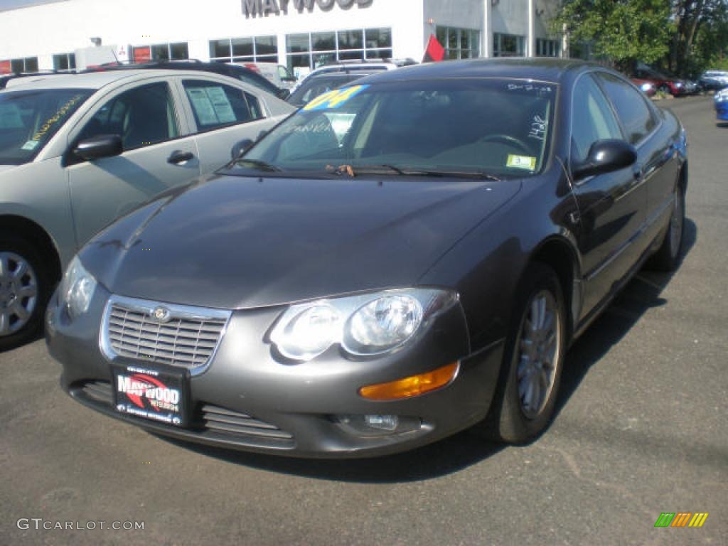 2004 300 M Sedan - Graphite Metallic / Dark Slate Gray photo #1