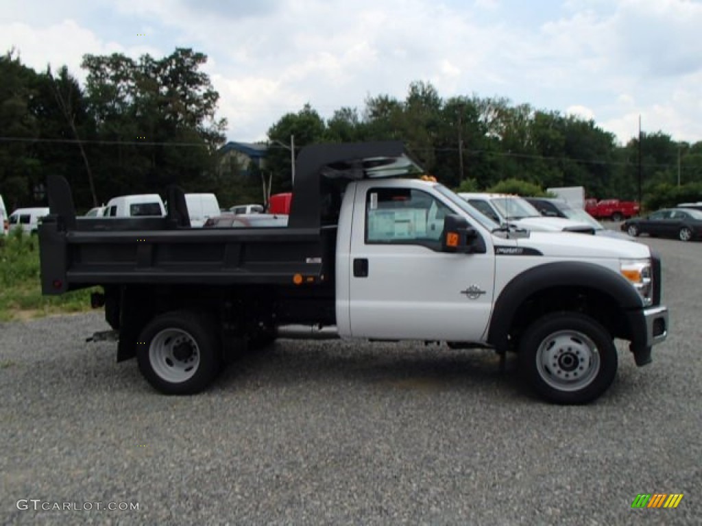 Oxford White 2013 Ford F550 Super Duty XL Regular Cab 4x4 Dump Truck Exterior Photo #84060098
